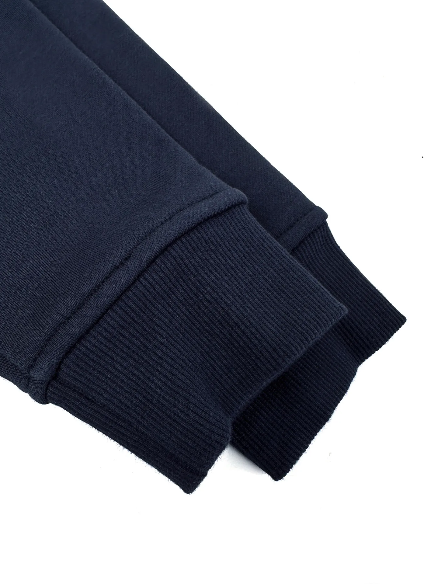AP 280 Herme Paris embroidered leather zipper jacket, custom-made Yun Heng brocade velvet, dense and warm, soft and skin-friendly. Navy Blue condenses the quiet brilliance, revealing the luxury charm of the family in a low-key manner. The neat fully opened zipper creates a smooth hooded configuration. The drawstring of the same color can adjust the shape of the hood. A lambskin square bag is stacked on top of the front kangaroo bag. The soft leather surface embodies a delicate texture. Classic equestrian embroidery is embedded in the bag body, and the collection of reins totems is hidden in every detail. The warmth of the leather and the delicacy of the embroidery complement each other. The simple body is hidden with ingenuity. The body is cut in a relaxed manner. The French quiet luxury is integrated into daily clothing. It flows between movement and stillness to interpret an unobtrusive high-end elegance. Process 1: Use imported machine embroidery technology and use advanced computer control systems and precision mechanical components to realize Hermes embroidery operations. High precision, smooth and delicate lines. Process 2: Using leather heat etching embossing process. Leather processing technology that uses heat to temper the texture language. Refer to the original 1:1 customized mold. Precisely synergize with the leather surface through temperature and pressure to form a restrained and concave HERMES pattern. Process 3: The fabrics have been fermented and washed. The texture is better. Not easy to deform. Not easy to shrink. Not easy to fade. Maintain long-term beauty. Accessories: Customized 1:1 H zipper. Customized 1:1 H sheepskin Customized 1:1 H trademark Version: Loose version Size: S M L XL Style number: AA 684